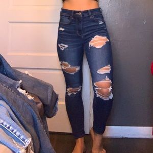 Size 4 American Eagle Outfitters high waisted ripped jeans